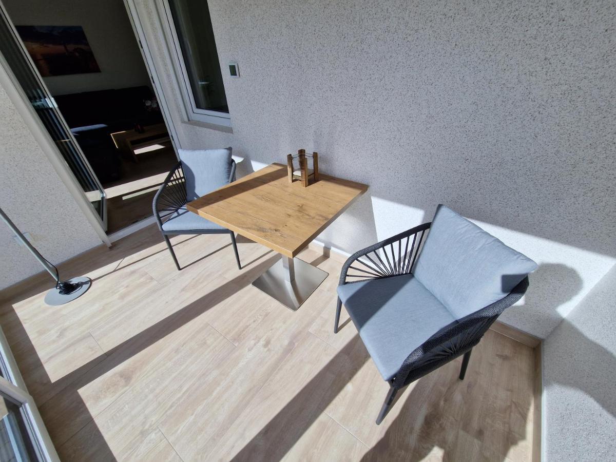 Apartment Nahe Meyer Werft In Ostfriesland Mit Kueche & Netflix Westoverledingen Esterno foto
